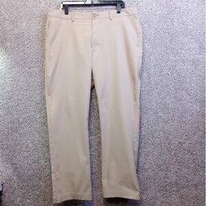 Roundtree and Yorke Performance Pants 38 x 28